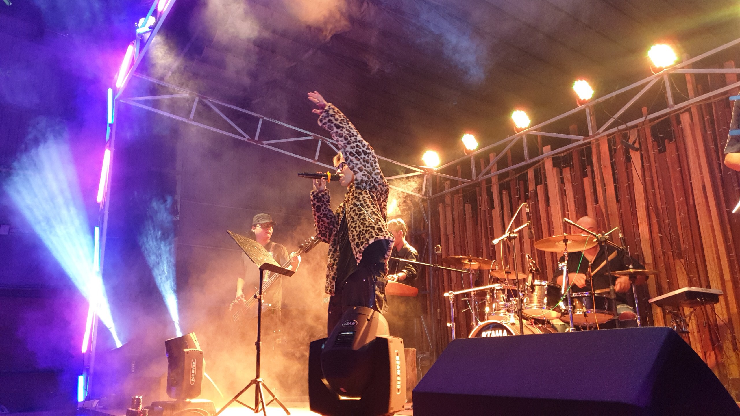 Nhà Gỗ Show / 2019-2022