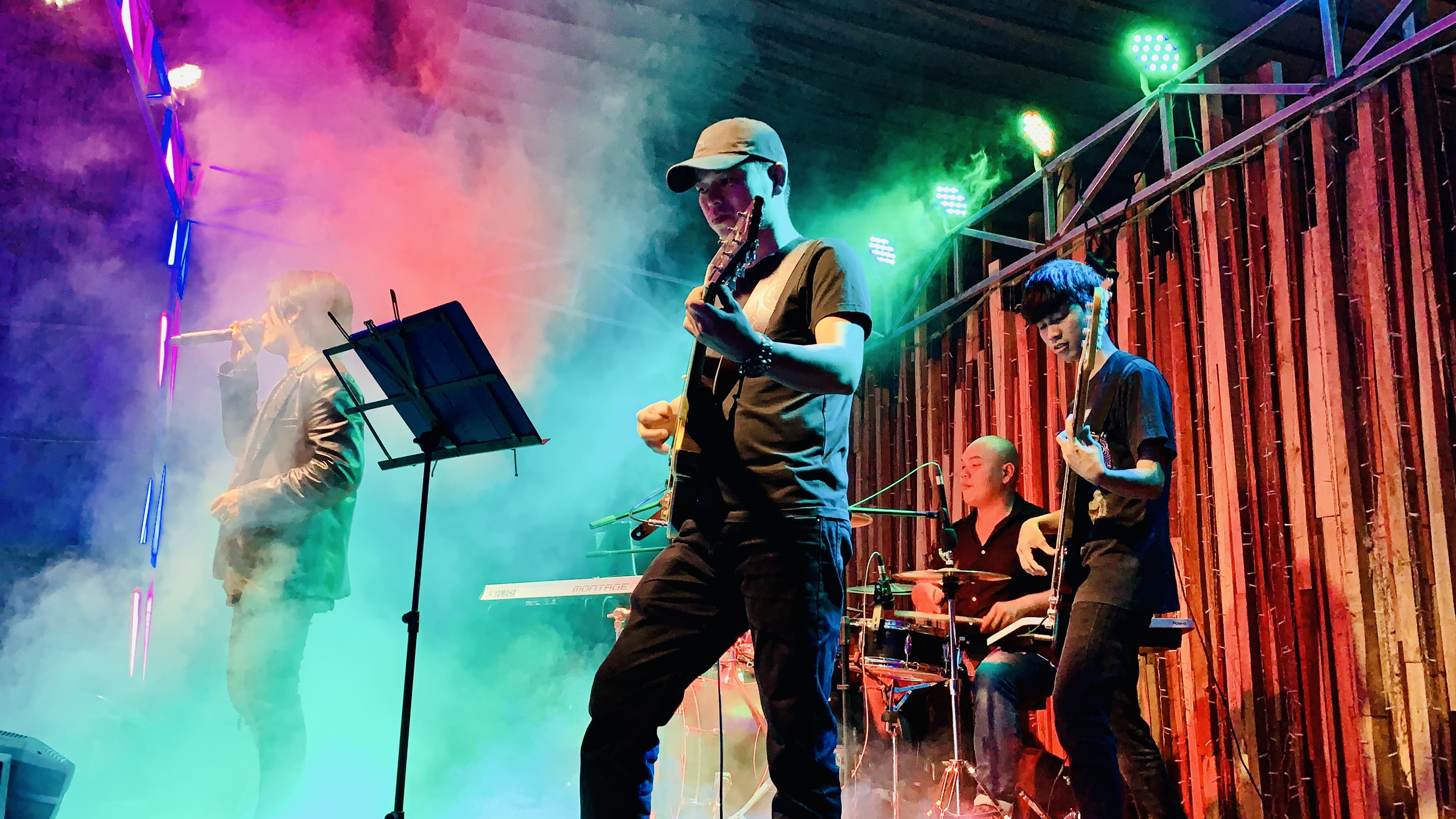 Nhà Gỗ Show / 2019-2022