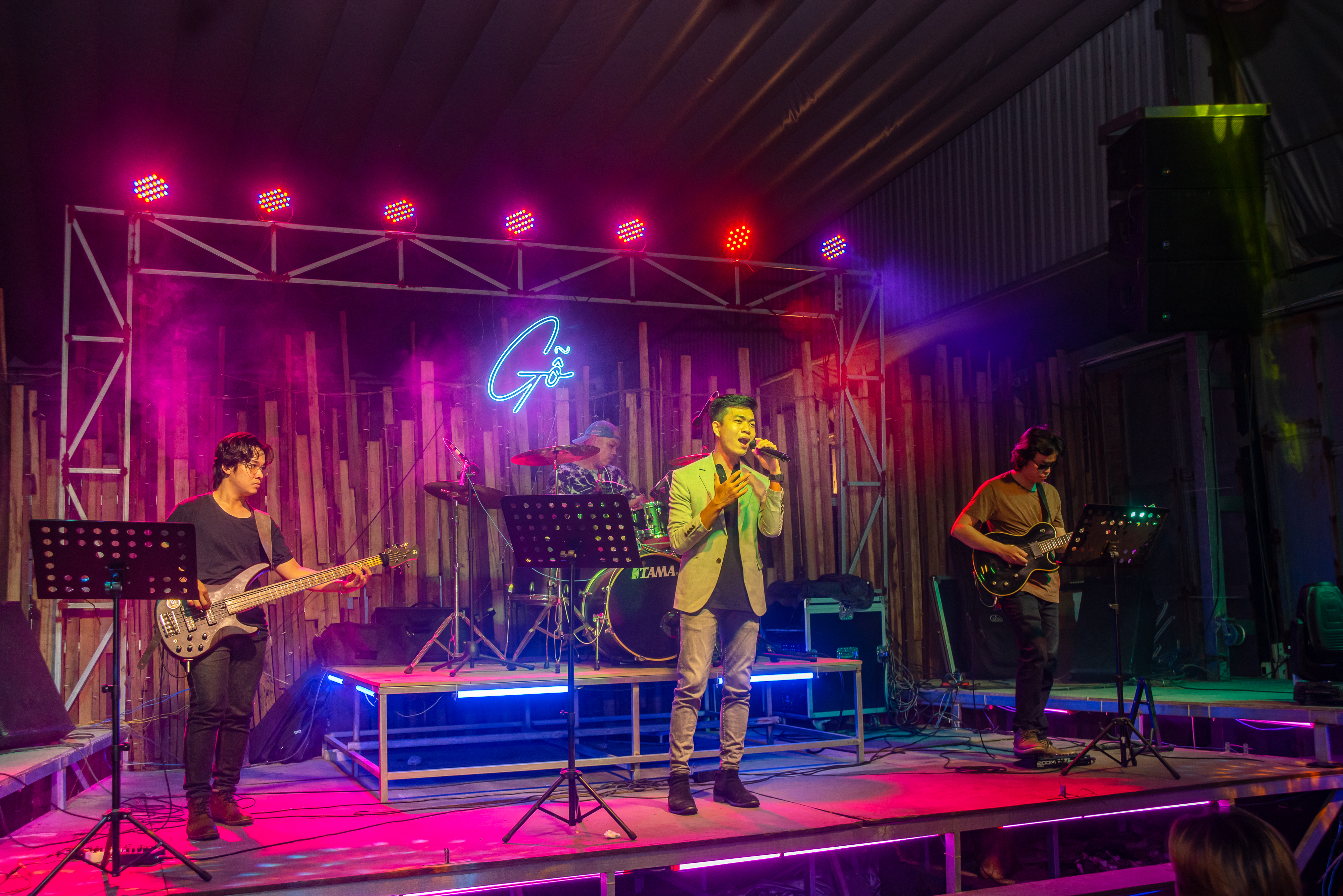 Nhà Gỗ Show / 2019-2022