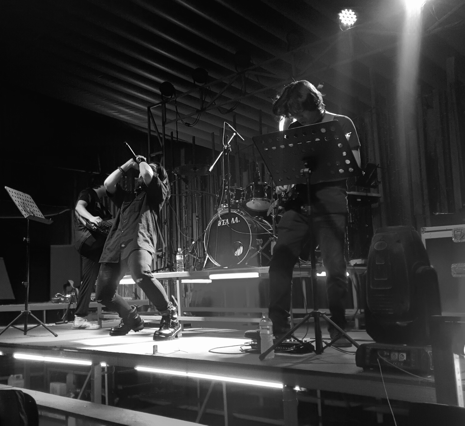 Nhà Gỗ Show / 2019-2022