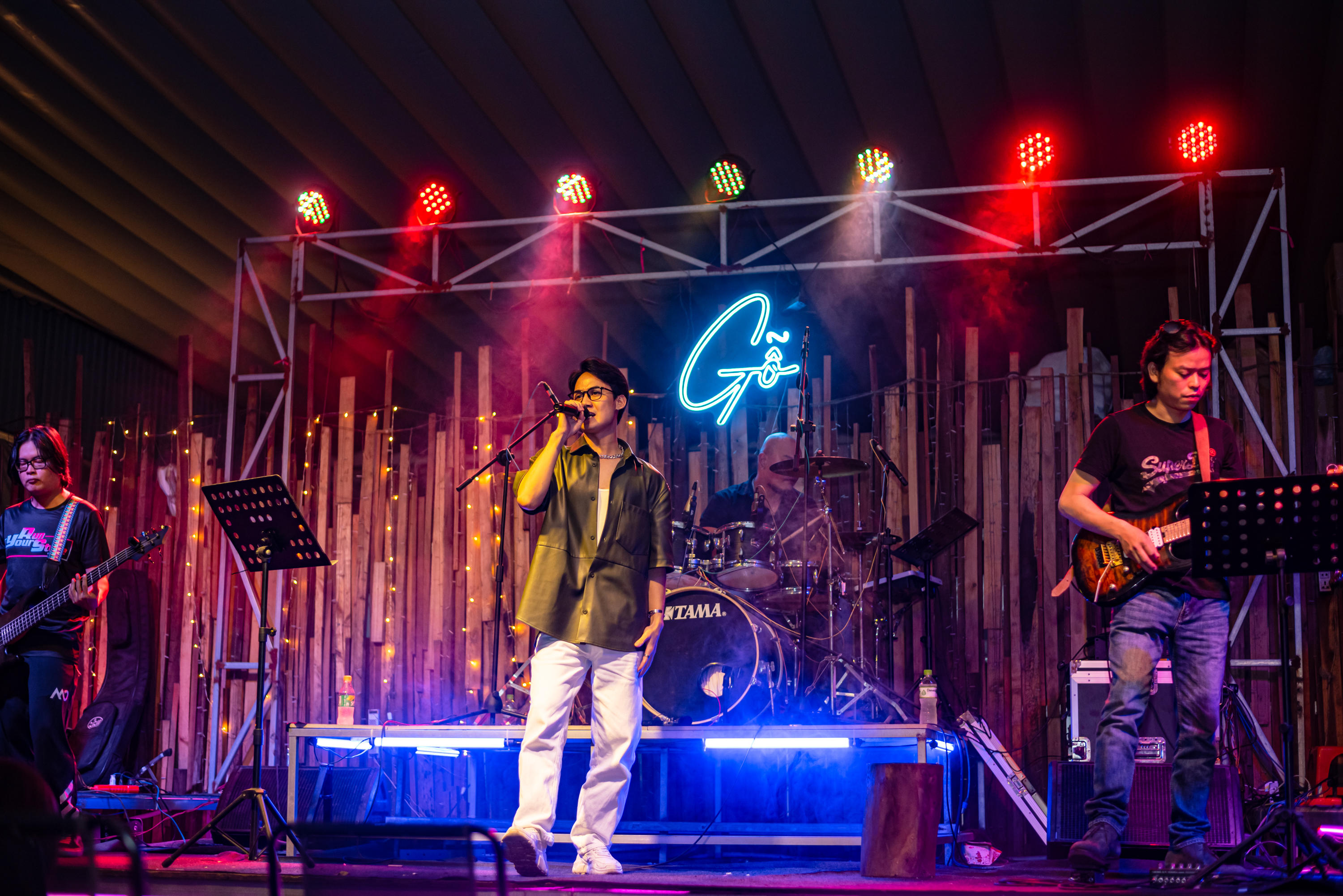 Nhà Gỗ Show / 2019-2022
