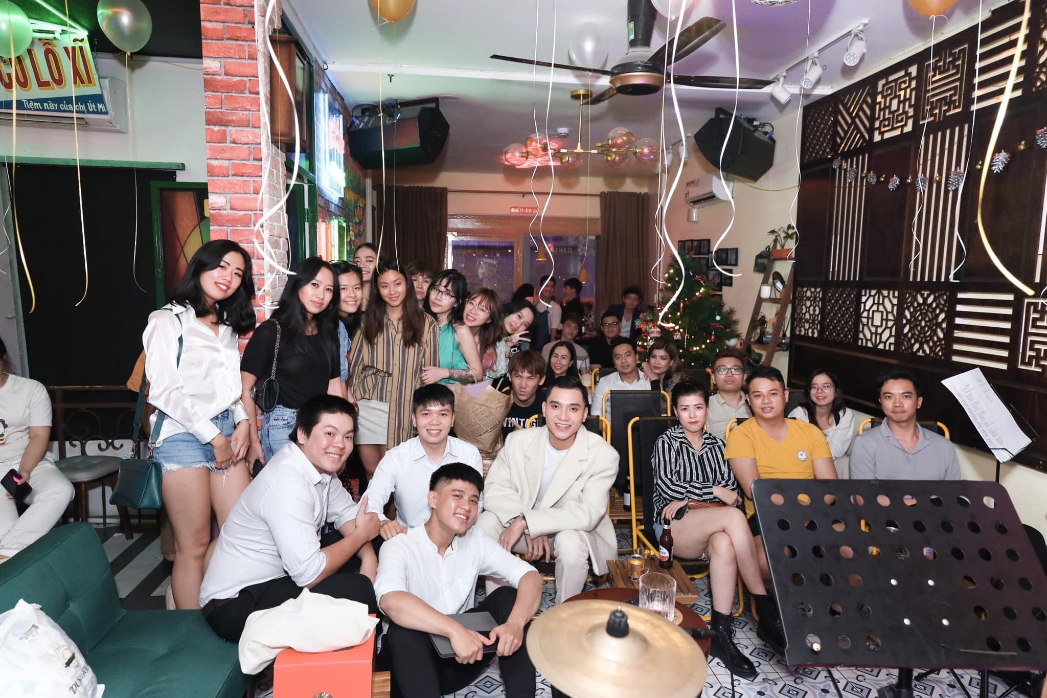 Acoustic Night - GLAM Lounge