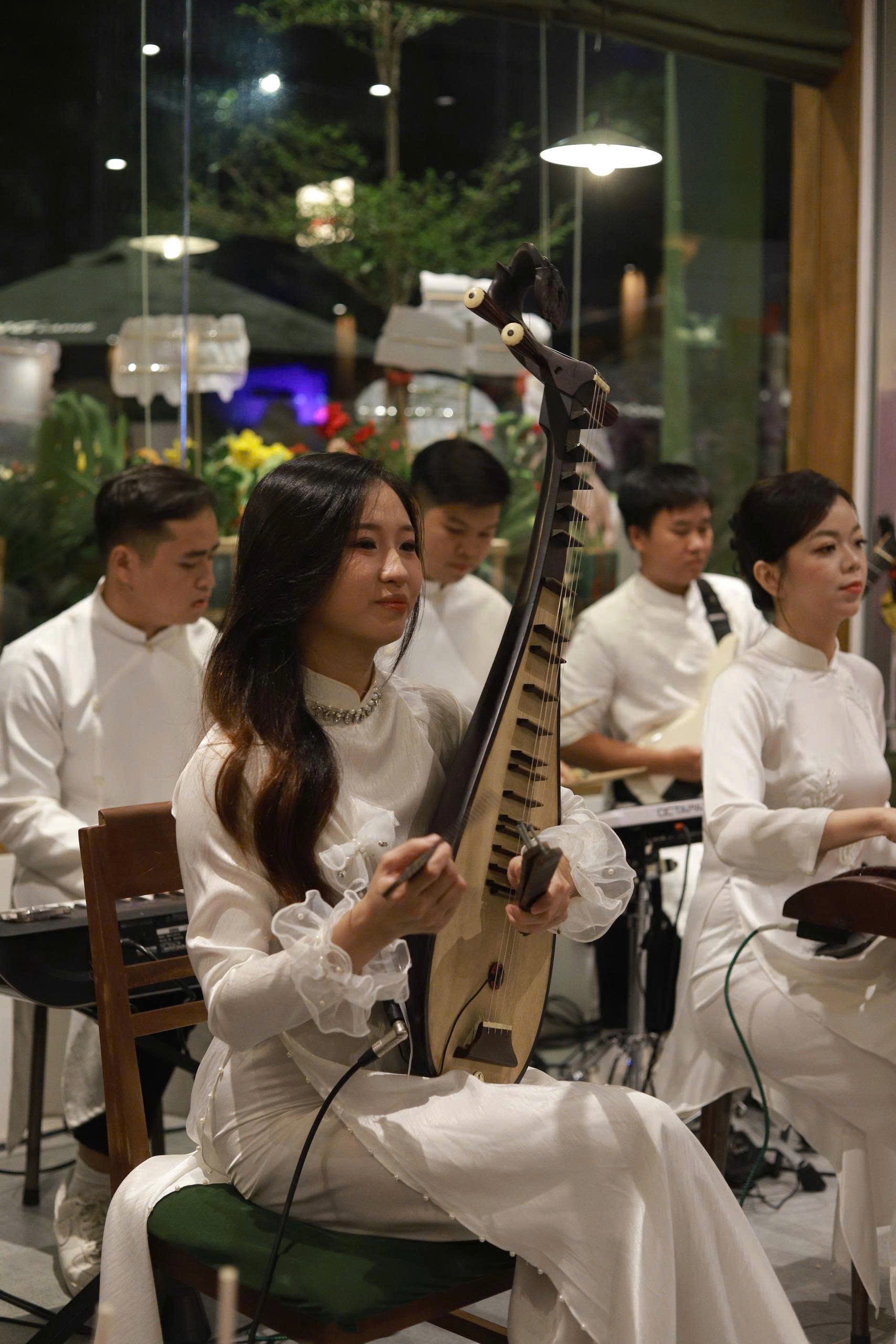 Nhạc Cụ Dân Tộc