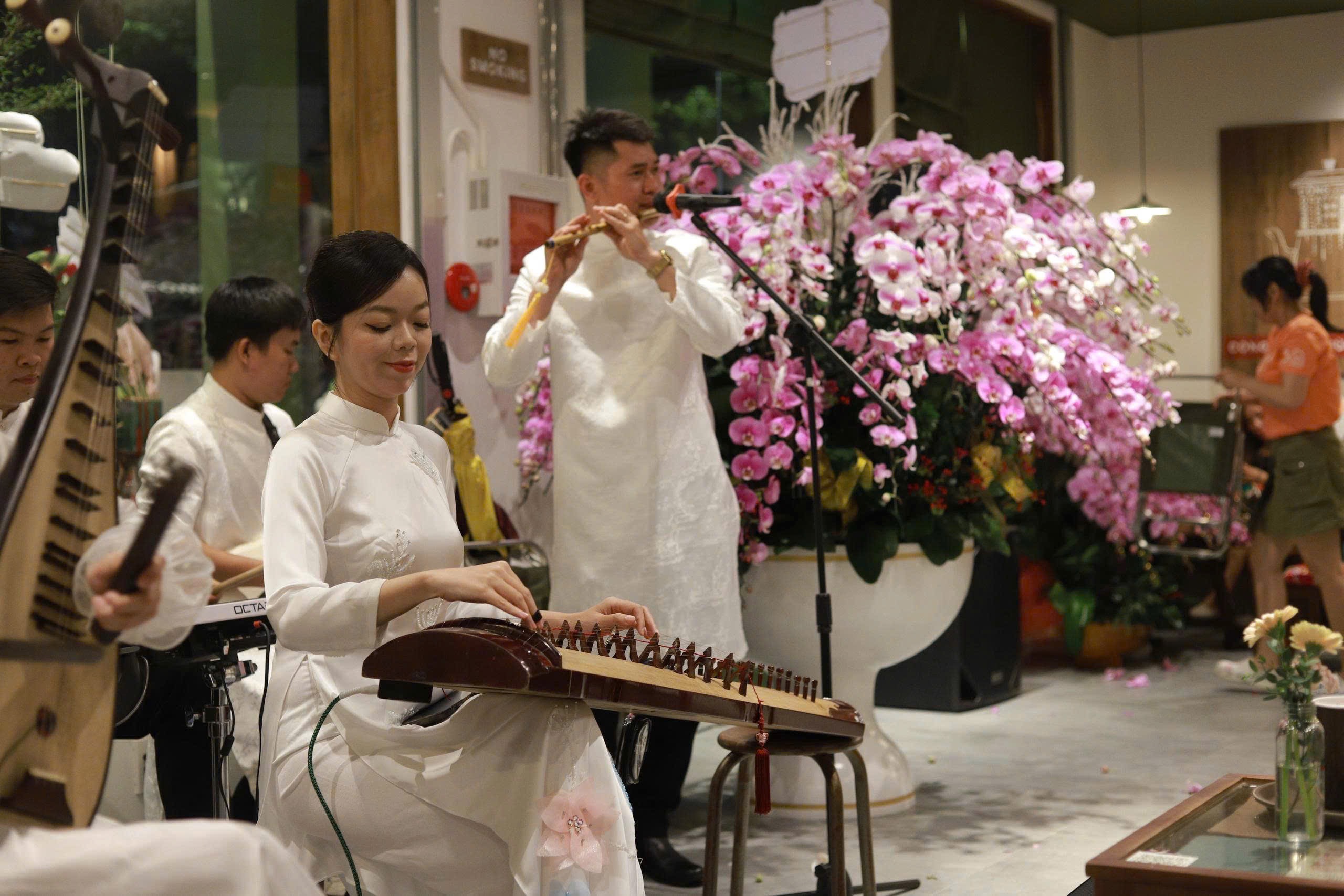Nhạc Cụ Dân Tộc