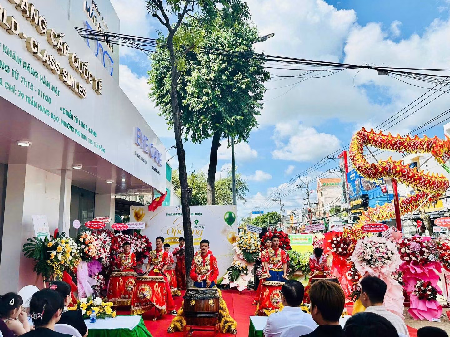 Đội Lân Sư Rồng