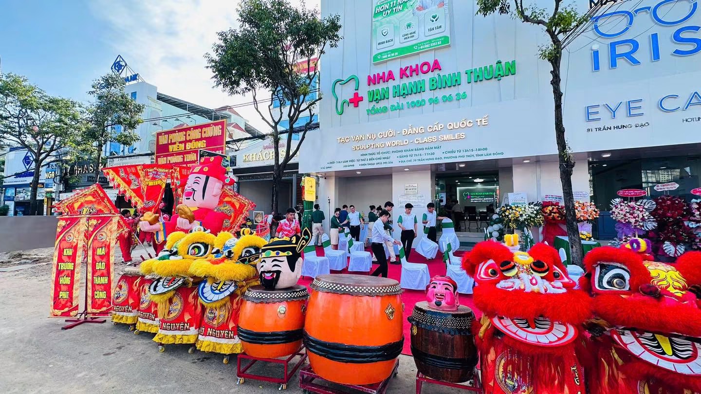 Đội Lân Sư Rồng