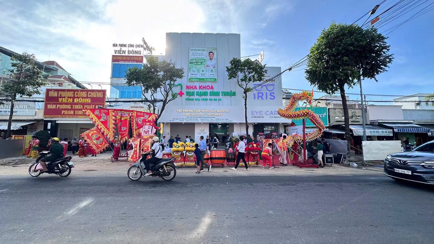Đội Lân Sư Rồng