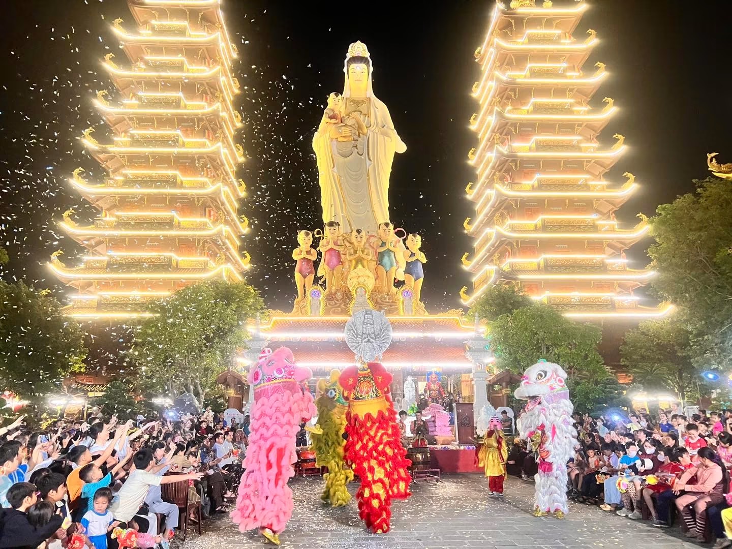 Đội Lân Sư Rồng