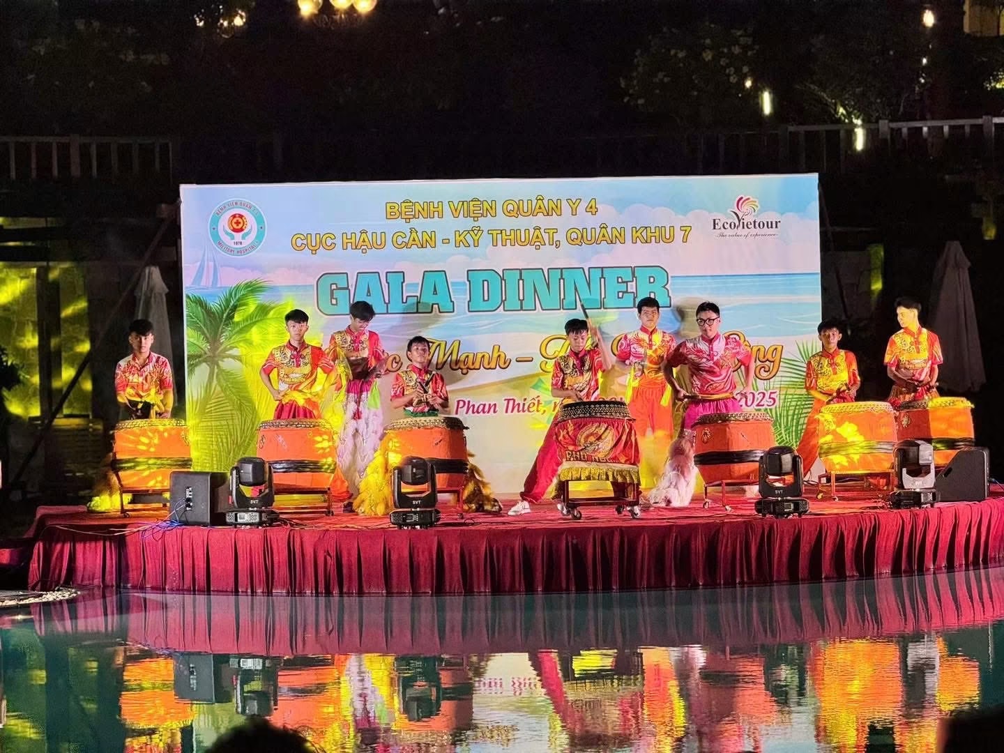 Đội Lân Sư Rồng